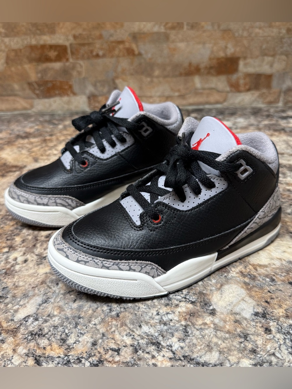 Air Jordan 3 Retro 'Black Cement' (PS) preschool size 12C